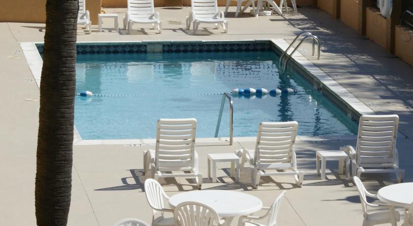 Ferry Pass Days Inn Pensacola North المظهر الخارجي الصورة