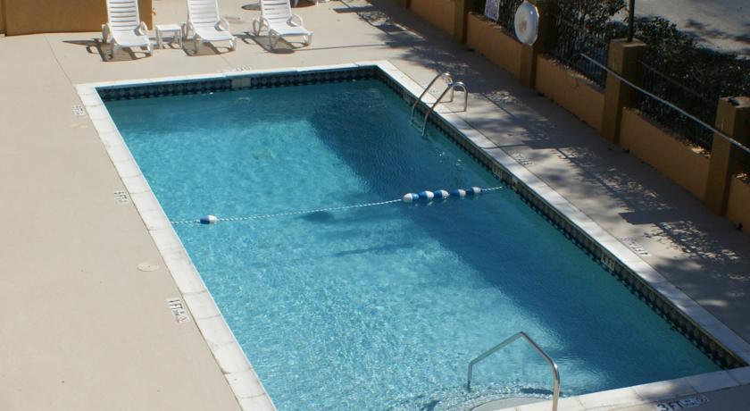 Ferry Pass Days Inn Pensacola North المظهر الخارجي الصورة